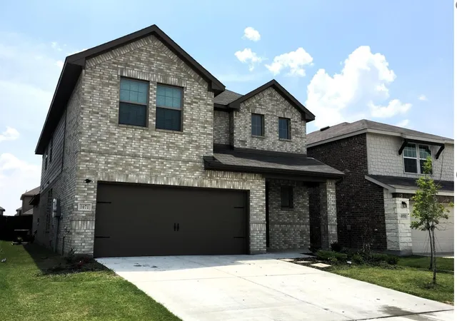 Photo 2 of Sale Pending at 1071 Nroias Dr, Forney, TX 75126 | MLS# 21299764 | Listing updated on 2026-07-27