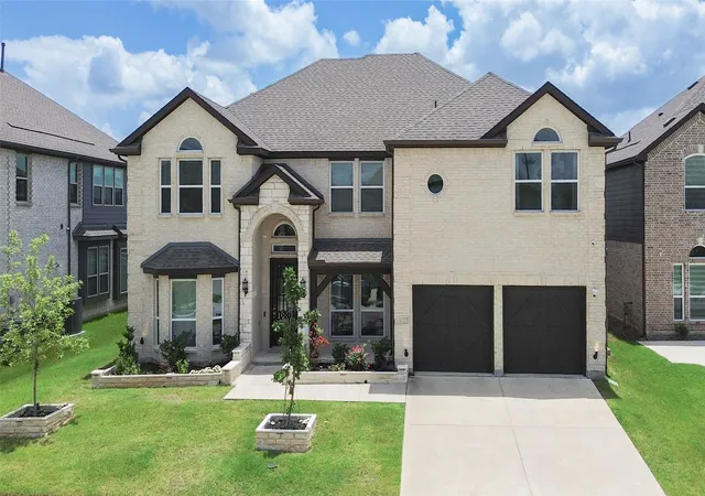 Photo 1 of Single family home for sale at 6508 Everest Dr, Aubrey, TX 76227 | MLS# 21308604 | Listing updated on 2026-07-23