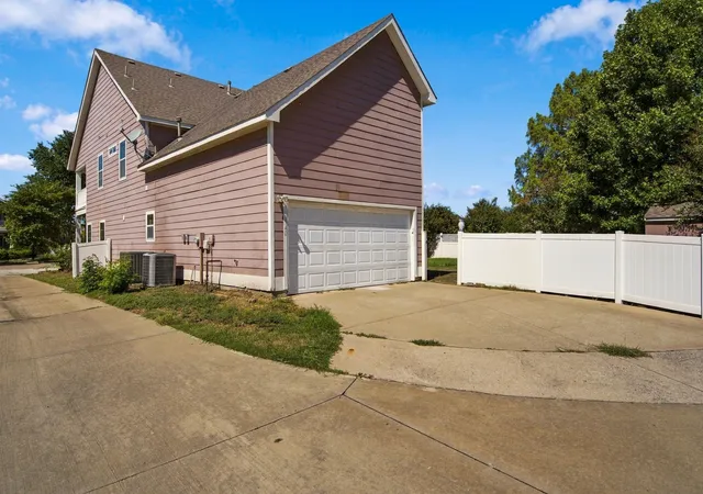 Photo 40 of Single family home for sale at 1140 Wenk Ct, Savannah, TX 76227 | MLS# 21304180 | Listing updated on 2026-10-07