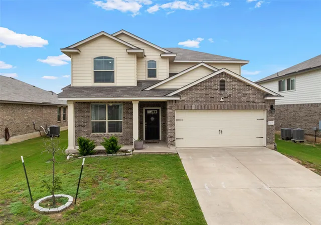 Photo 1 of Sale Pending at 3216 Marston Rd, Lorena, TX 76655 | MLS# 21306410 | Listing updated on 2026-08-23