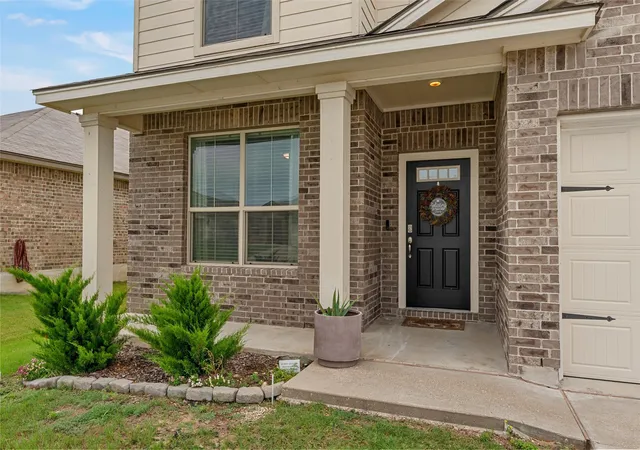 Photo 2 of Sale Pending at 3216 Marston Rd, Lorena, TX 76655 | MLS# 21306410 | Listing updated on 2026-08-23
