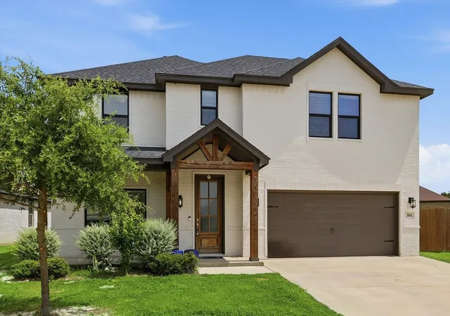 Homes for sale in Weatherford, TX | 304 Paloma St, Weatherford, TX 76087 | MLS# 21308689
