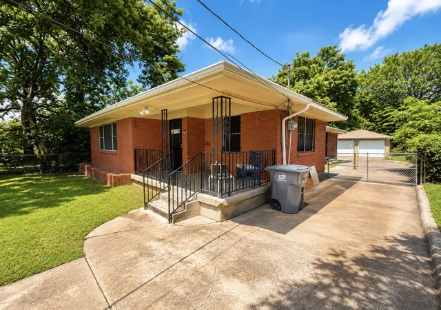 Photo 3 of Single family home for sale at 3023 Carpenter Ave, Dallas, TX 75215 | MLS# 21297319 | Listing updated on 2026-08-19