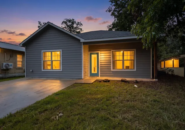 Homes for sale in Sulphur Springs, TX | 110 Ross St, Sulphur Springs, TX 75482 | MLS# 21308709