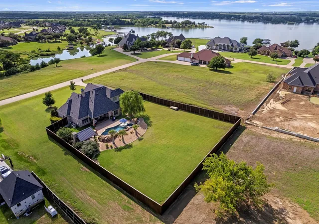 Homes for sale in Waxahachie, TX | 103 Eagle Point Dr, Waxahachie, TX 75165 | MLS# 21308729