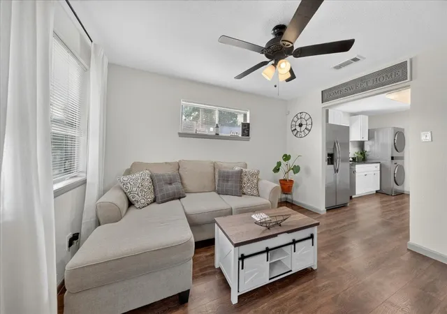 Photo 3 of Single family home for sale at 4956 Dunbar St, Fort Worth, TX 76105 | MLS# 21308415 | Listing updated on 2026-08-22