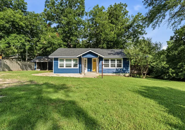 Photo 1 of Single family home for sale at 603 E Avenue A, Valley Mills, TX 76689 | MLS# 21308687 | Listing updated on 2026-09-21