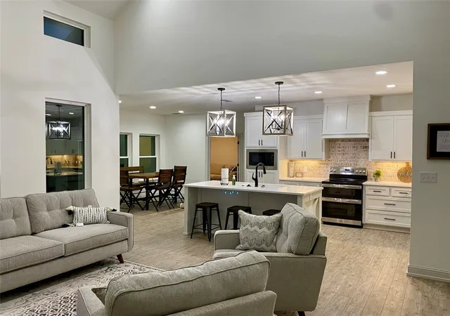 Photo 3 of Sale Pending at 3317 Front Dr #9, Abilene, TX 79606 | MLS# 21308799 | Listing updated on 2026-07-14