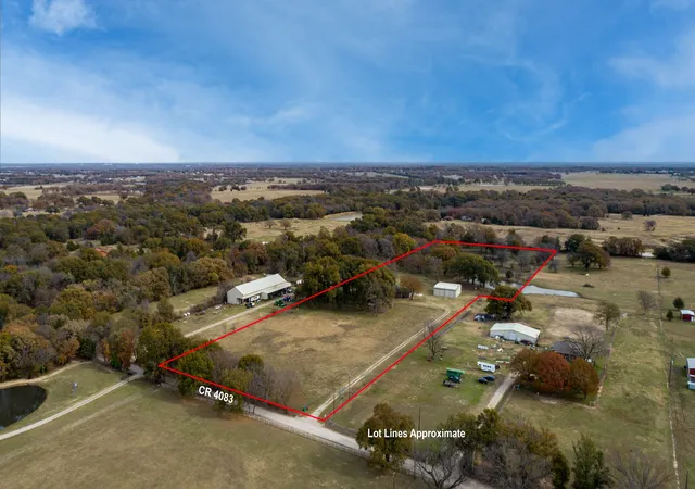 Photo 2 of Single family home for sale at 12525 County Road 4083, Scurry, TX 75158 | MLS# 21308804 | Listing updated on 2026-09-02