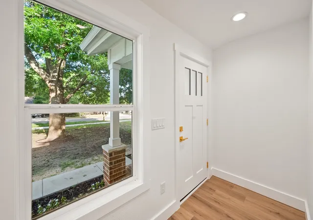 Photo 3 of Single family home for sale at 315 N Burdette Ave, Sherman, TX 75090 | MLS# 21305376 | Listing updated on 2026-10-03
