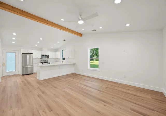 Photo 4 of Single family home for sale at 315 N Burdette Ave, Sherman, TX 75090 | MLS# 21305376 | Listing updated on 2026-10-03