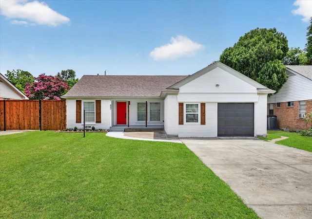 Homes for sale in Richardson, TX | 607 Ridgedale Dr, Richardson, TX 75080 | MLS# 21308863