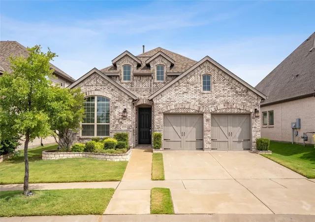 Homes for sale in Argyle, TX | 1221 15th St, Argyle, TX 76226 | MLS# 21308416