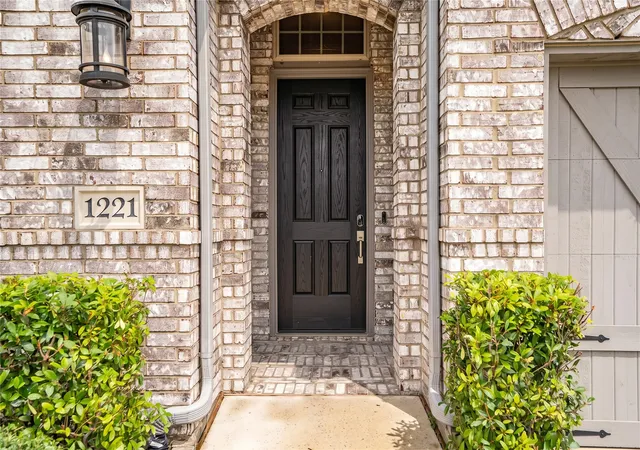 Homes for sale in Argyle, TX | 1221 15Th St, Argyle, TX 76226 | MLS# 21308416