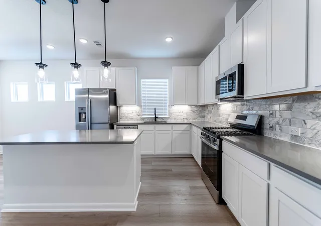 Photo 3 of Single family home for sale at 1816 Morning Mist Wy, Mesquite, TX 75181 | MLS# 21308964 | Listing updated on 2026-08-31