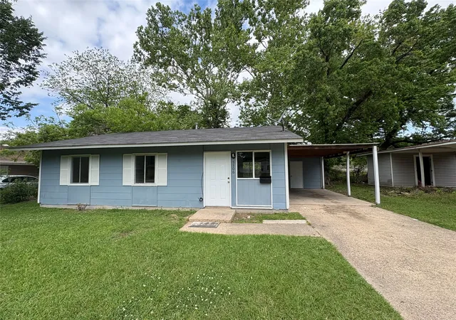 2nd image of 5306 Prentiss St, Shreveport, LA 71108 | MLS# 21308391