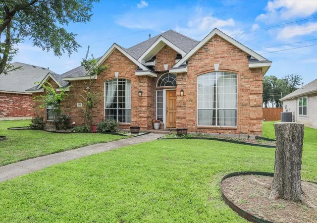 Photo 2 of Single family home for sale at 3404 Bluegrass Dr, Plano, TX 75074 | MLS# 21309001 | Listing updated on 2026-08-22
