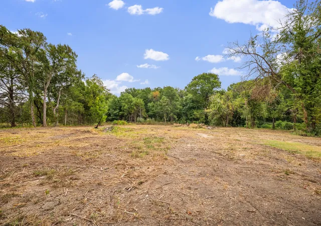Photo 3 of Land for sale at Tbd Burke Rd, Gunter, TX 75058 | MLS# 21308916 | Listing updated on 2026-09-04