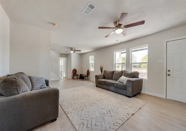 Photo 4 of Single family home for sale at 506 N Fm 156, Ponder, TX 76259 | MLS# 21309079 | Listing updated on 2026-10-02
