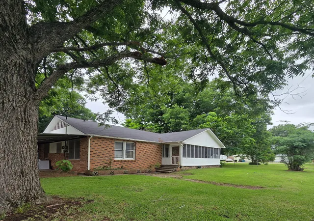 Photo 1 of Sale Pending at 301 Old Plain Dealing Rd, Benton, LA 71006 | MLS# 21309134 | Listing updated on 2026-07-10