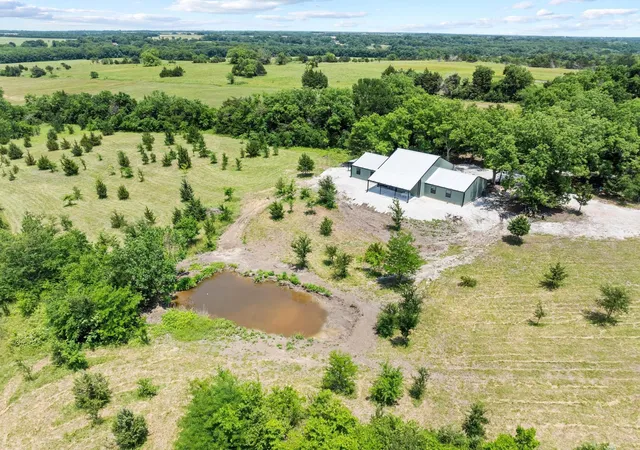 Homes for sale in Honey Grove, TX | 516 County Road 27450, Honey Grove, TX 75446 | MLS# 21302269