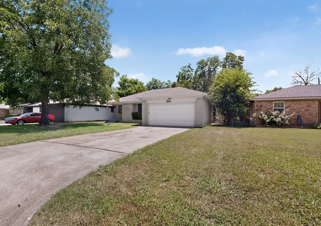 Homes for sale in Dallas, TX | 8636 Greenmound Ave, Dallas, TX 75227 | MLS# 21304754