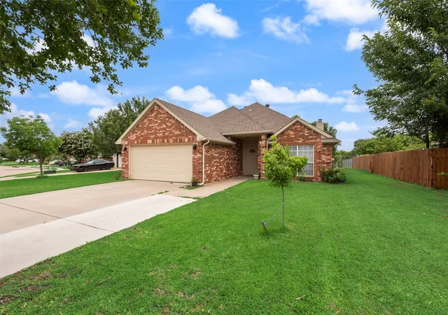 Homes for sale in Seagoville, TX | 1016 Woodside Ln, Seagoville, TX 75159 | MLS# 21308631