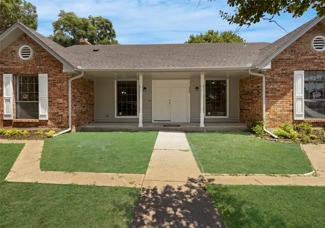 Homes for sale in Duncanville, TX | 335 Hummingbird Ln, Duncanville, TX 75137 | MLS# 21306464