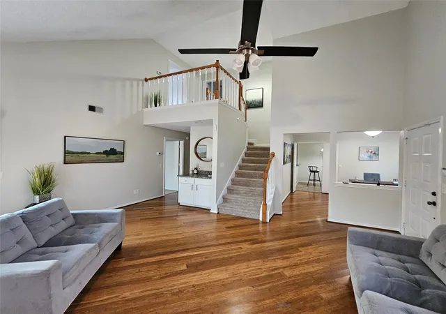 Listing Photo 4 - Condo for sale in building located at 17910 Windflower Wy, Dallas, TX 75252 - Unit #2004