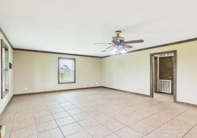 Photo 3 of Single family home for sale at 29118 N State Hwy 19, Athens, TX 75752 | MLS# 21309201 | Listing updated on 2026-08-19