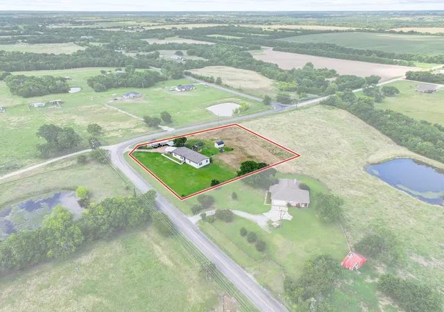 Photo 1 of Manufactured home for sale at 10950 County Road 632, Blue Ridge, TX 75424 | MLS# 21257461 | Listing updated on 2026-08-17