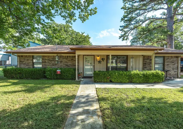 Homes for sale in Bridgeport, TX | 309 Greathouse St, Bridgeport, TX 76426 | MLS# 21308406