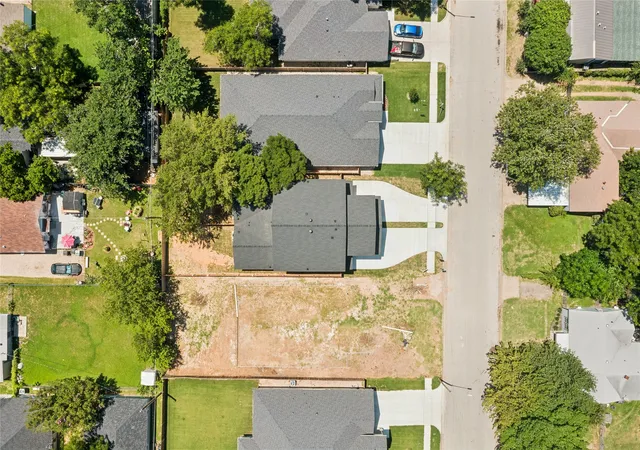 Photo 2 of Single family home for sale at 0 Cottonwood St, Fort Worth, TX 76111 | MLS# 21308523 | Listing updated on 2026-08-22