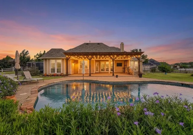 2nd image of 14024 Scenic Ridge Rd, Haslet, TX 76052 | MLS# 21309417