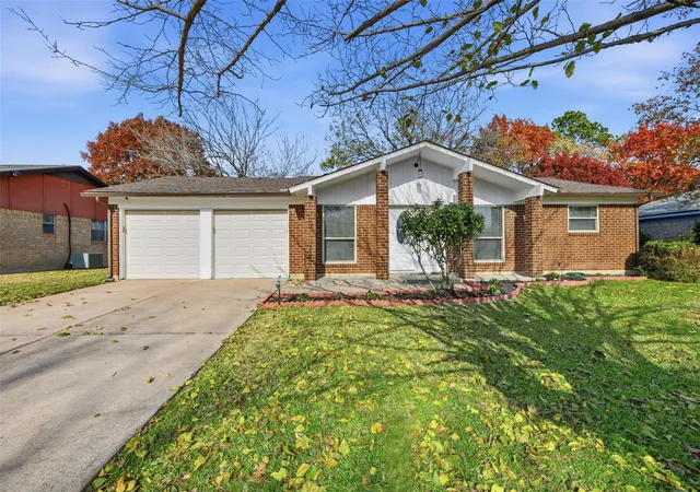 Homes for sale in North Richland Hills, TX | 7825 Emerald Hills Wy, North Richland Hills, TX 76180 | MLS# 21309442