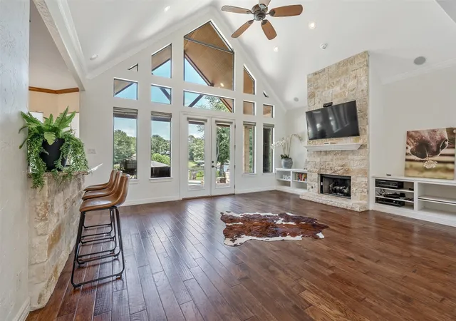 Photo 4 of Sale Pending at 6414 Dorsey Dr, Athens, TX 75752 | MLS# 21309482 | Listing updated on 2026-10-06