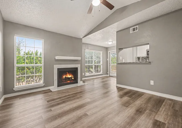Condo for sale at 3645 W Northgate Dr #201, Irving, TX 75062 | MLS# 21309498