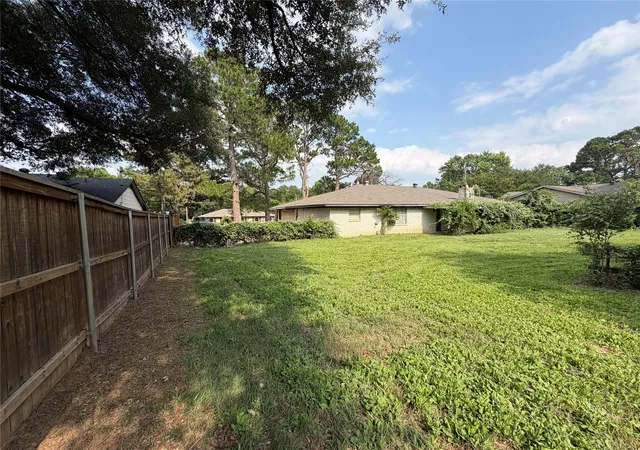 Homes for sale in Colleyville, TX | 6400 Kingston Dr, Colleyville, TX 76034 | MLS# 21306347