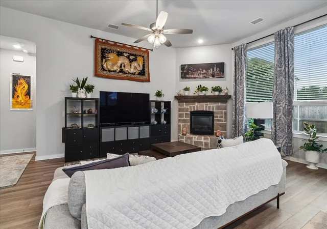 Photo 4 of Single family home for sale at 3810 Iron Ore Dr, Denison, TX 75020 | MLS# 21309536 | Listing updated on 2026-07-17