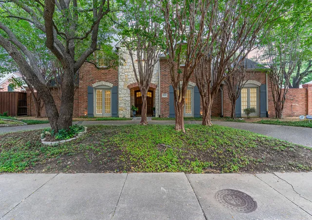 Photo 1 of Single family home for sale at 17508 Muirfield Dr, Dallas, TX 75287 | MLS# 21309574 | Listing updated on 2026-08-30