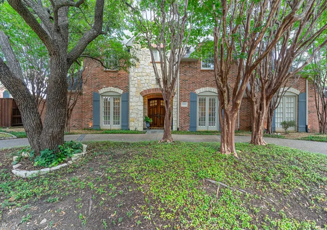 Photo 2 of Single family home for sale at 17508 Muirfield Dr, Dallas, TX 75287 | MLS# 21309574 | Listing updated on 2026-08-30