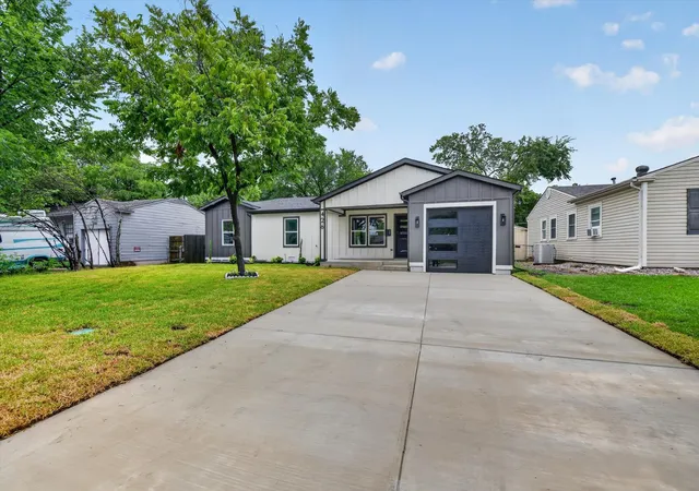 Photo 3 of Single family home for sale at 426 Goodyear St, Irving, TX 75062 | MLS# 21304980 | Listing updated on 2026-08-22