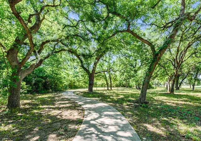 Photo 31 of Sale Pending at 1003 Cumberland Dr, Justin, TX 76247 | MLS# 21309658 | Listing updated on 2026-08-30