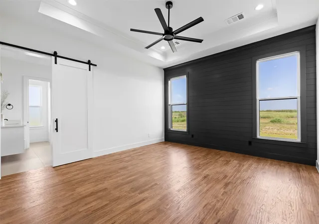 Photo 4 of Single family home for sale at 130 Adilynn Trl, Maypearl, TX 76084 | MLS# 21309248 | Listing updated on 2026-10-05