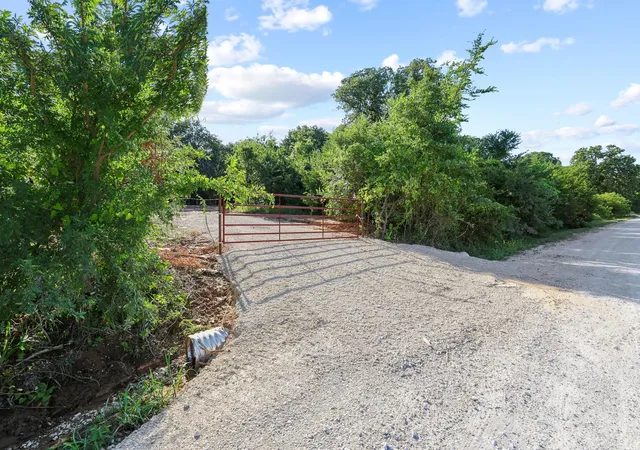 Homes for sale in Collinsville, TX | Tract 2 County Road 265, Collinsville, TX 76233 | MLS# 21301173