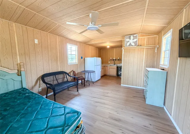Homes for sale in Haskell, TX | 1104 N Avenue D, Haskell, TX 79521 | MLS# 21259336