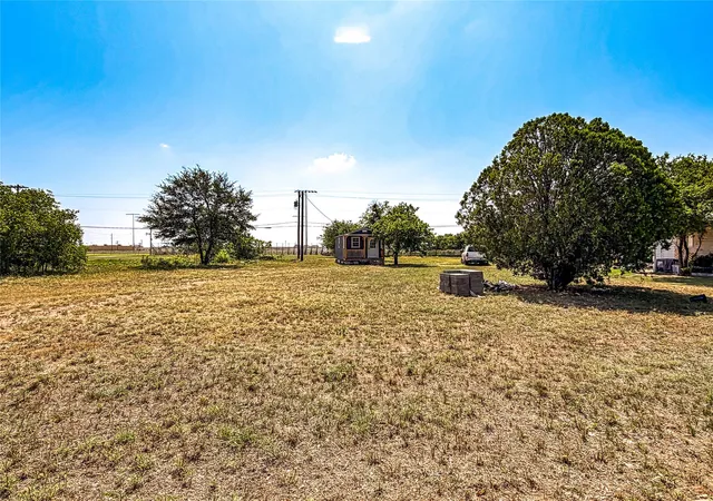 Homes for sale in Haskell, TX | 1104 N Avenue D, Haskell, TX 79521 | MLS# 21259336
