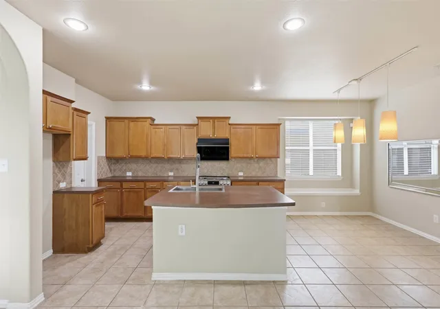 Homes for sale in Savannah, TX | 1833 Forsythe Dr, Savannah, TX 76227 | MLS# 21309281