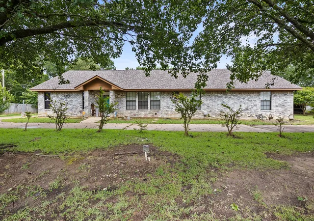 Homes for sale in Omaha, TX | 404 Joyner Ave, Omaha, TX 75571 | MLS# 21309746