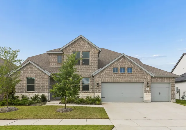 Photo 1 of Single family home for sale at 818 Emerald Hts, Lavon, TX 75166 | MLS# 21303824 | Listing updated on 2026-08-22
